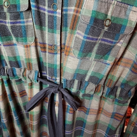 Charlotte Russe large green plaid tunic snap top ☆☆♡♡ - Picture 14 of 16